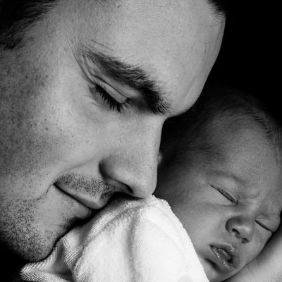 5 simple ways for fathers to bond with their baby